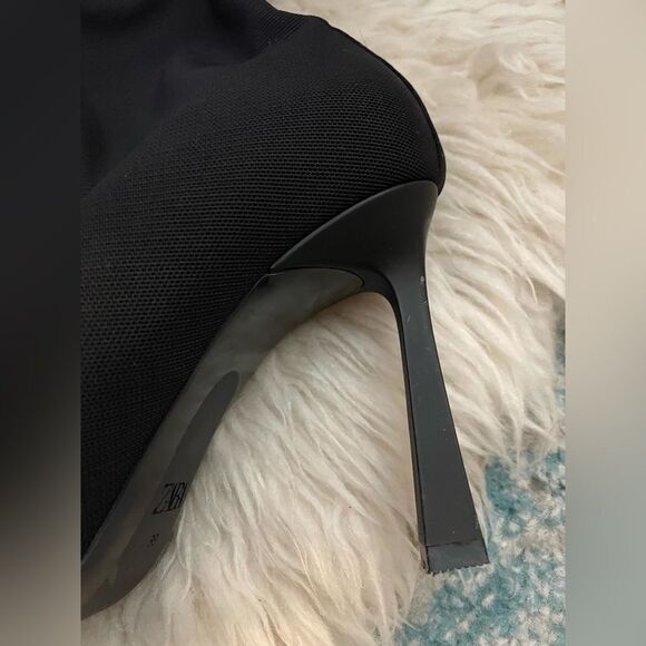 ZARA 
Black ankle boots mesh stiletto heels pointy toes 39 (8) - Picture 7 of 12